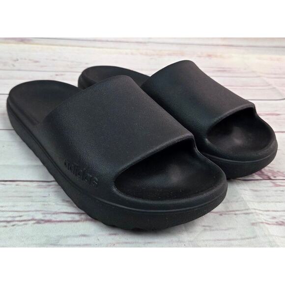 adidas Other - Adidas Adilette Lumia Slides Youth Size 5 Black Slip On Sandals Kids